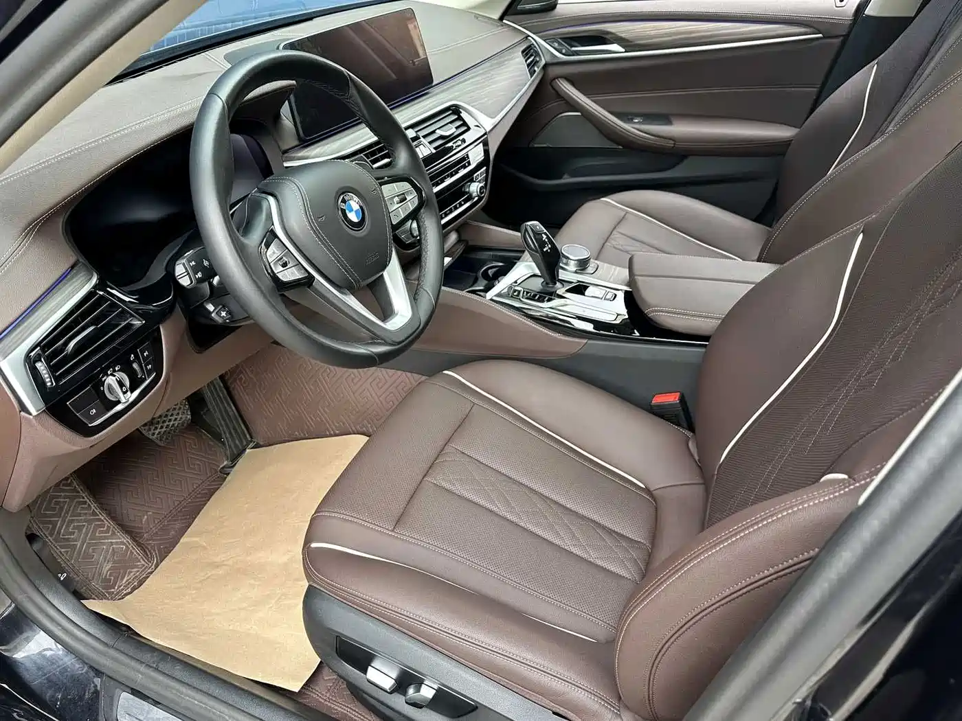 BMW 5 серии 2024