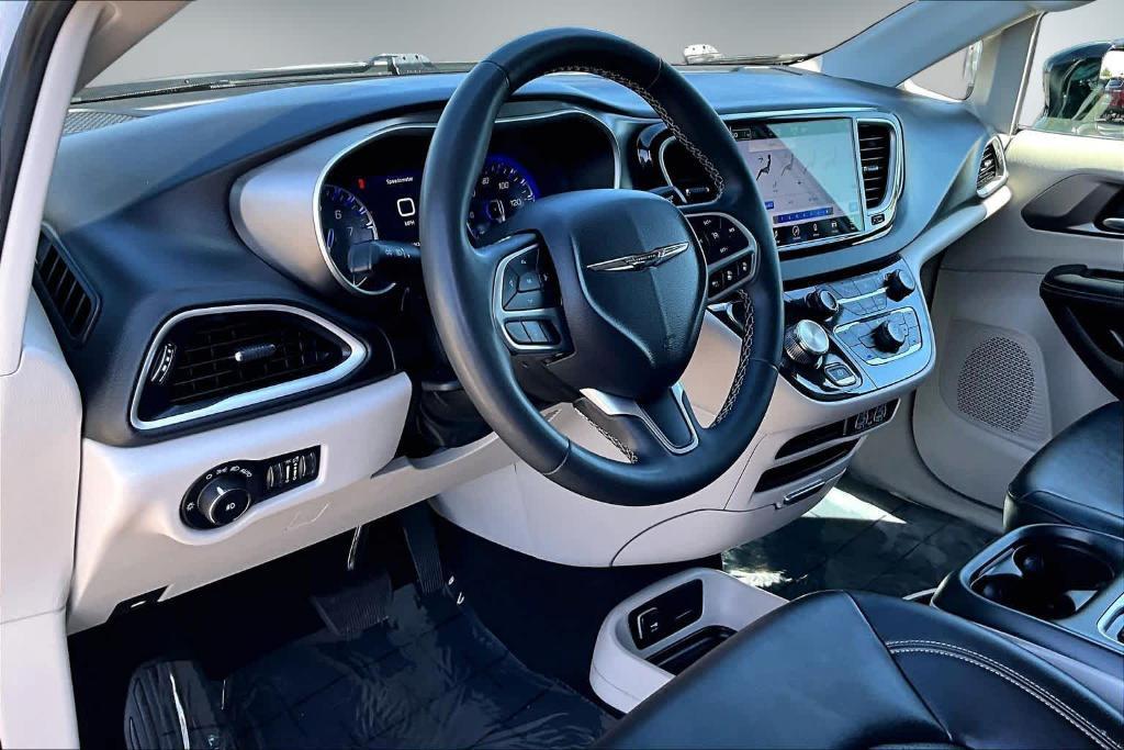 Chrysler Pacifica 2024