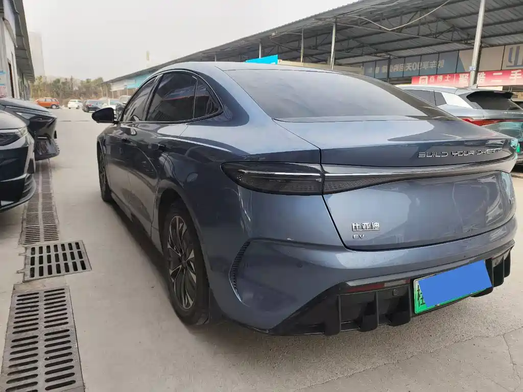 BYD Seal 2023
