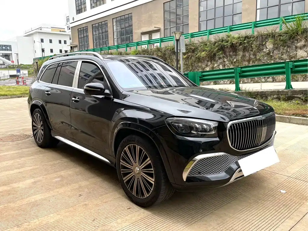 Mercedes-Benz Maybach GLS 2023