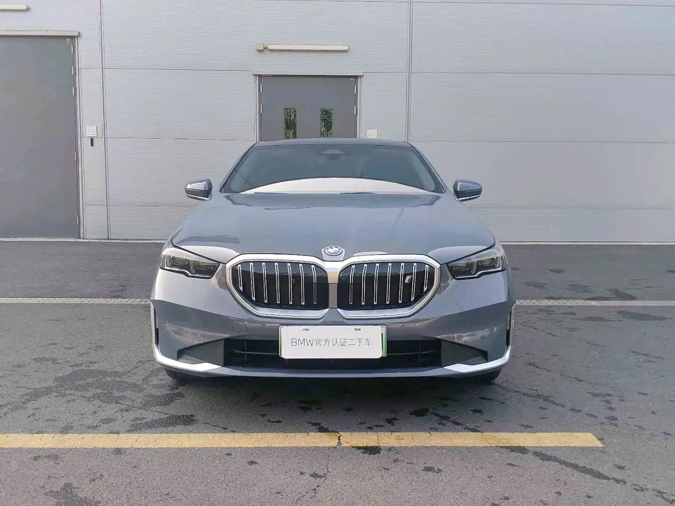 BMW i5 2025
