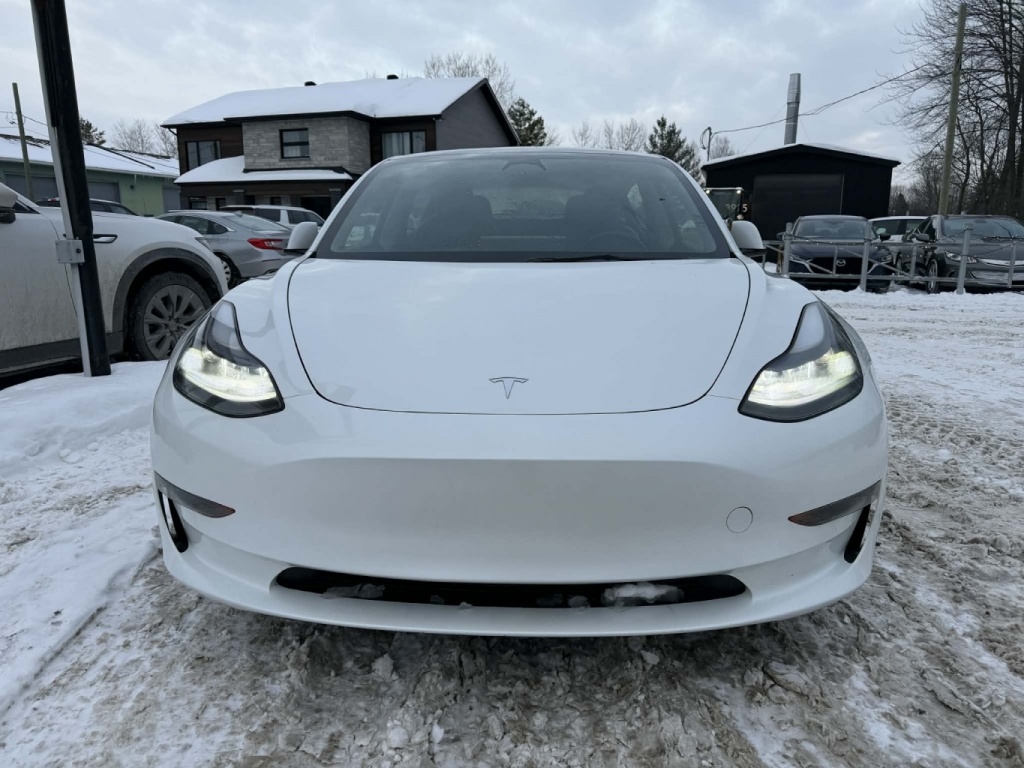 Tesla Model 3 2023