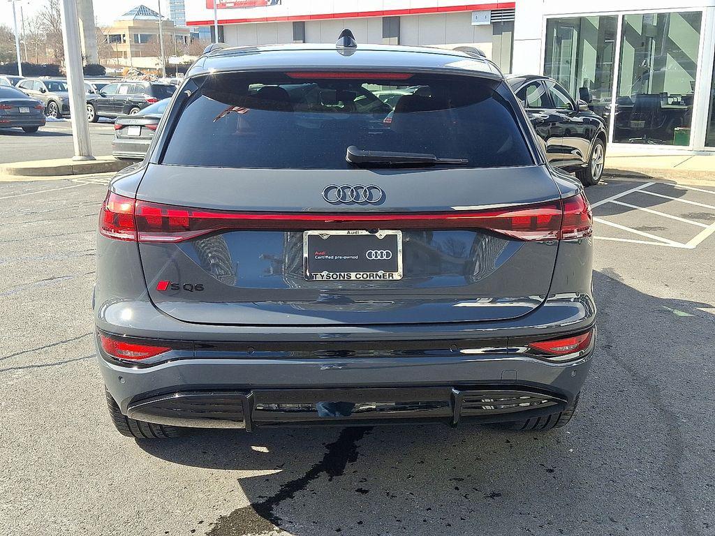 Audi SQ6 e-tron 2025