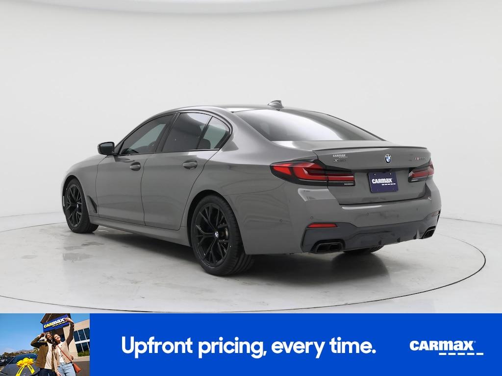 BMW M550 2022