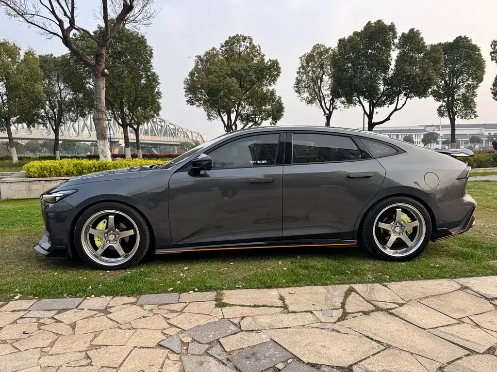 Changan UNI-V 2022