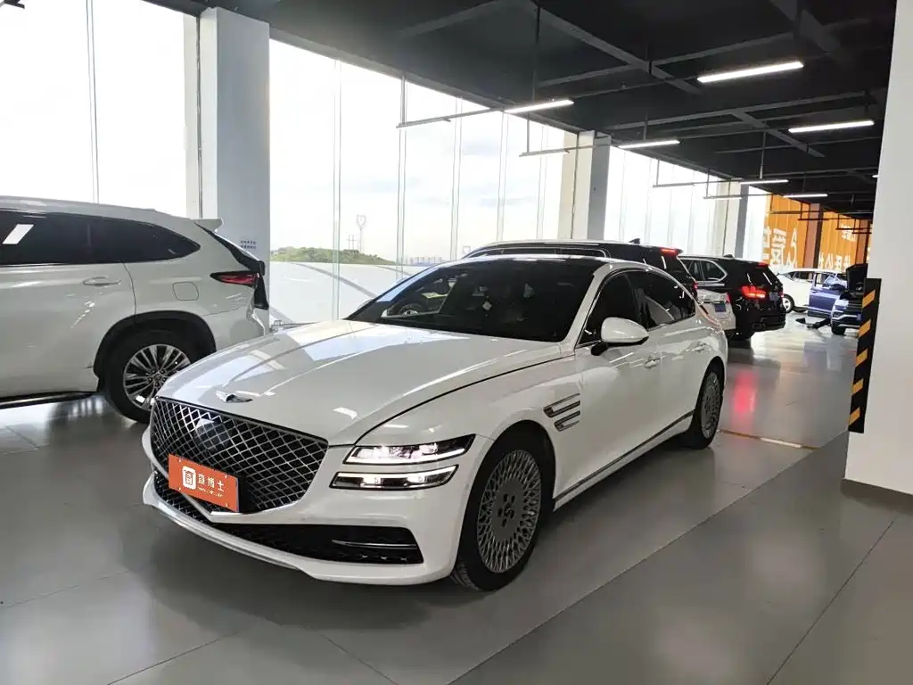 Genesis G80 2021