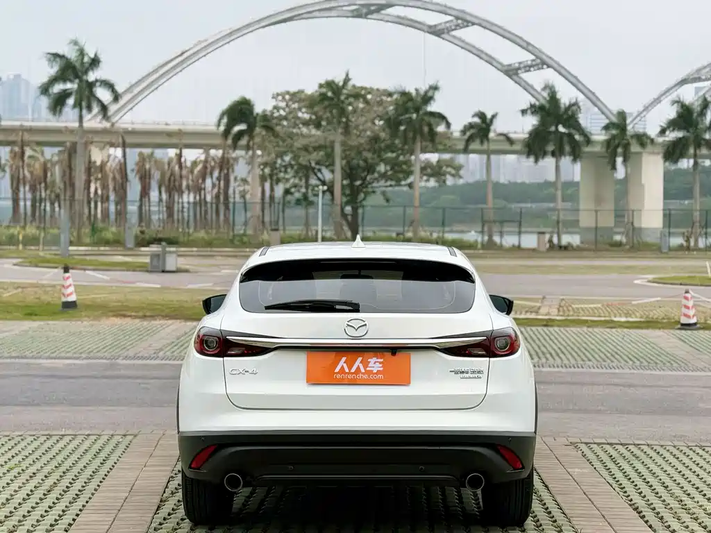 Mazda CX-4 2022