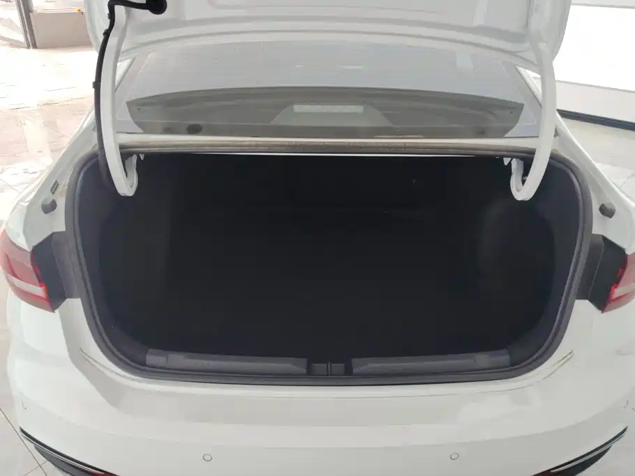 Volkswagen Lavida 2023
