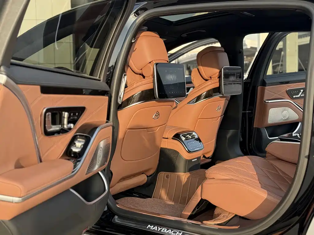 Mercedes-Benz Maybach S-Класс 2024