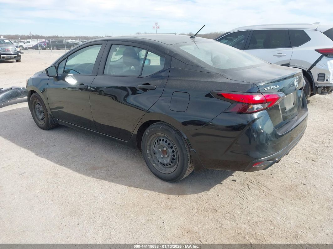 Nissan Versa 2021