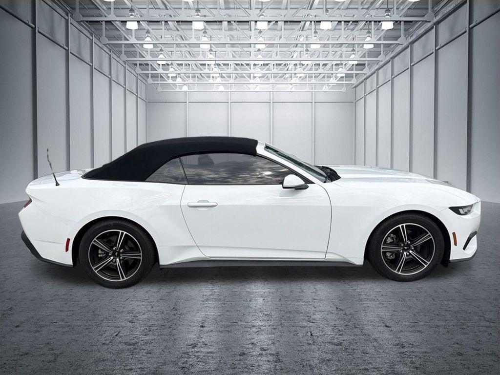 Ford Mustang 2024