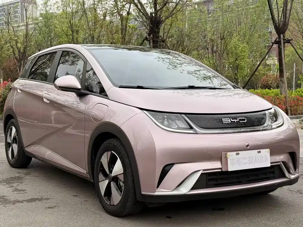 BYD Dolphin 2023