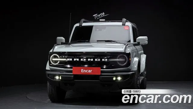 Ford Bronco 2022