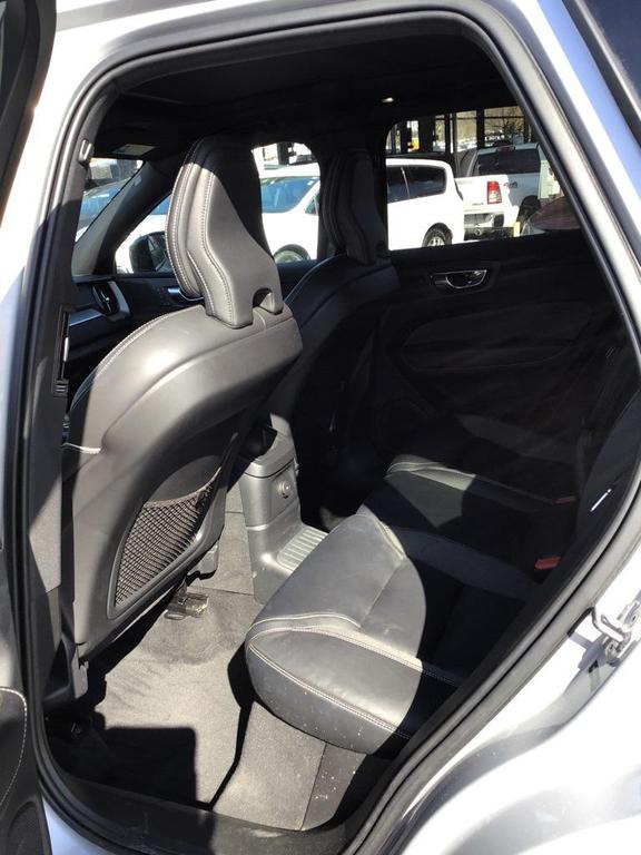 Volvo XC60 2022