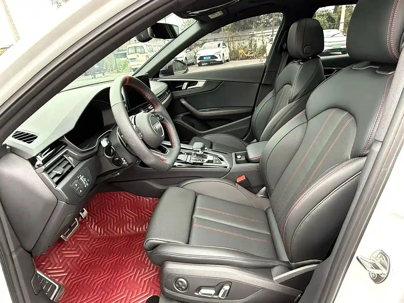 Audi A4 2025