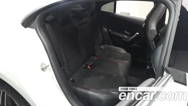 Mercedes-Benz CLA 2022