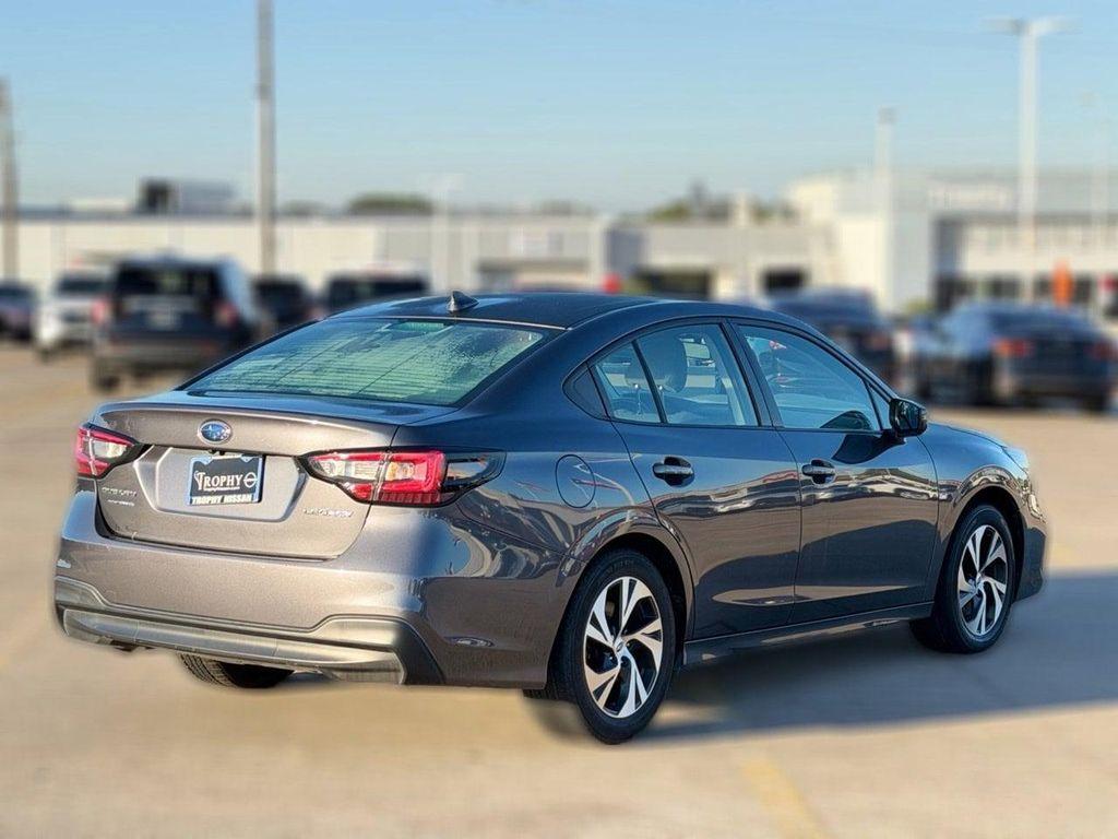 Subaru Legacy 2023