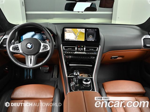 BMW 8 серии 2022