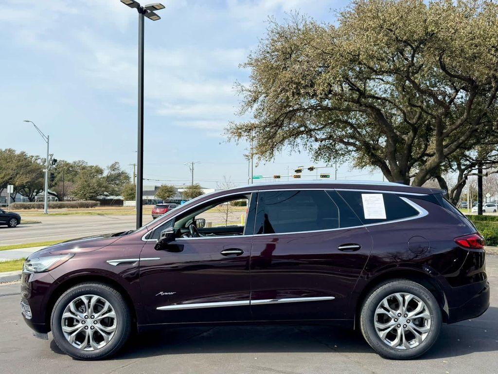 Buick Enclave 2021