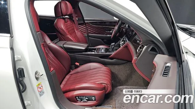 Bentley Flying Spur 2022