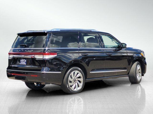 Lincoln Navigator 2024