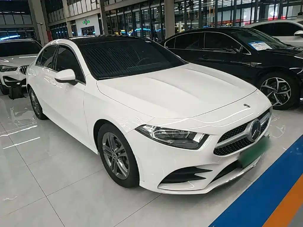 Mercedes-Benz A-Класс 2023