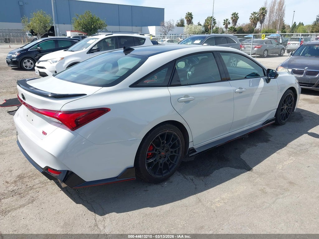 Toyota Avalon 2021