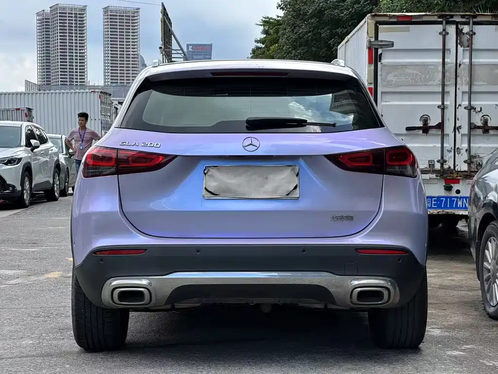 Mercedes-Benz GLA 2021