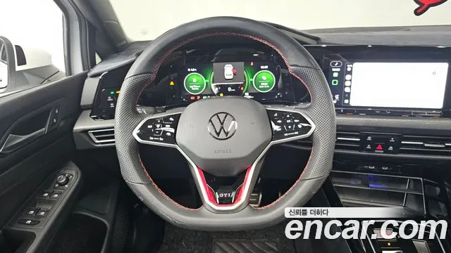 Volkswagen Golf 2023