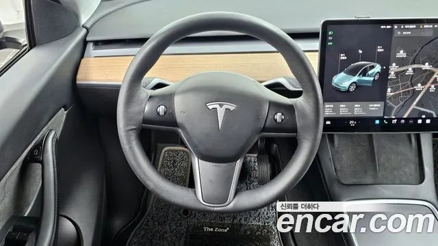 Tesla Model Y 2021