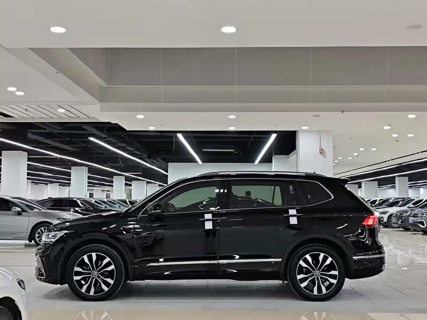 Volkswagen Tiguan 2023