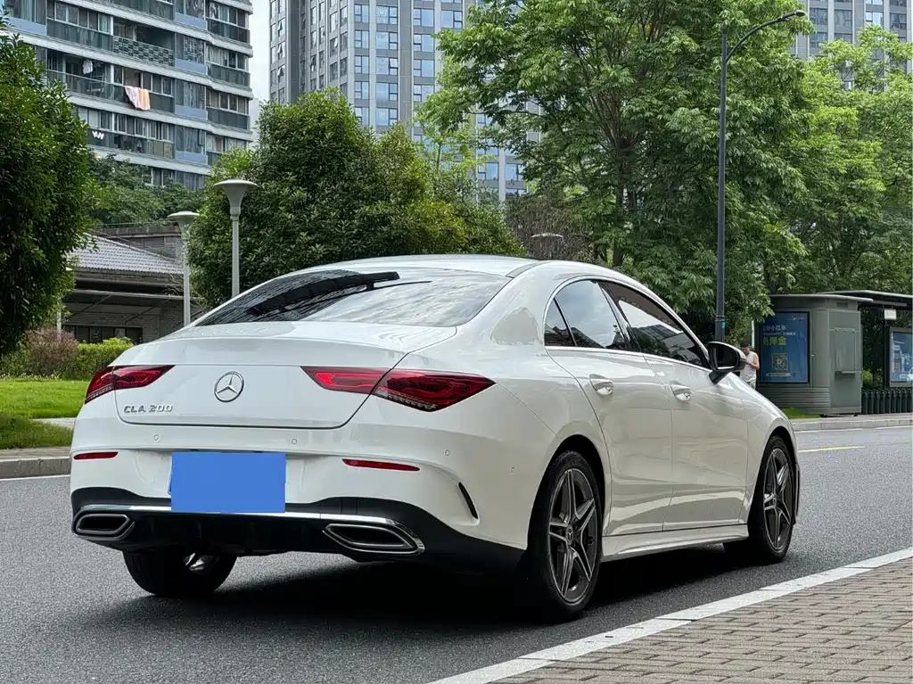Mercedes-Benz CLA 2022