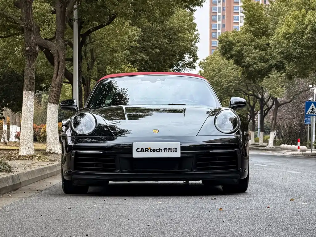 Porsche 911 2022