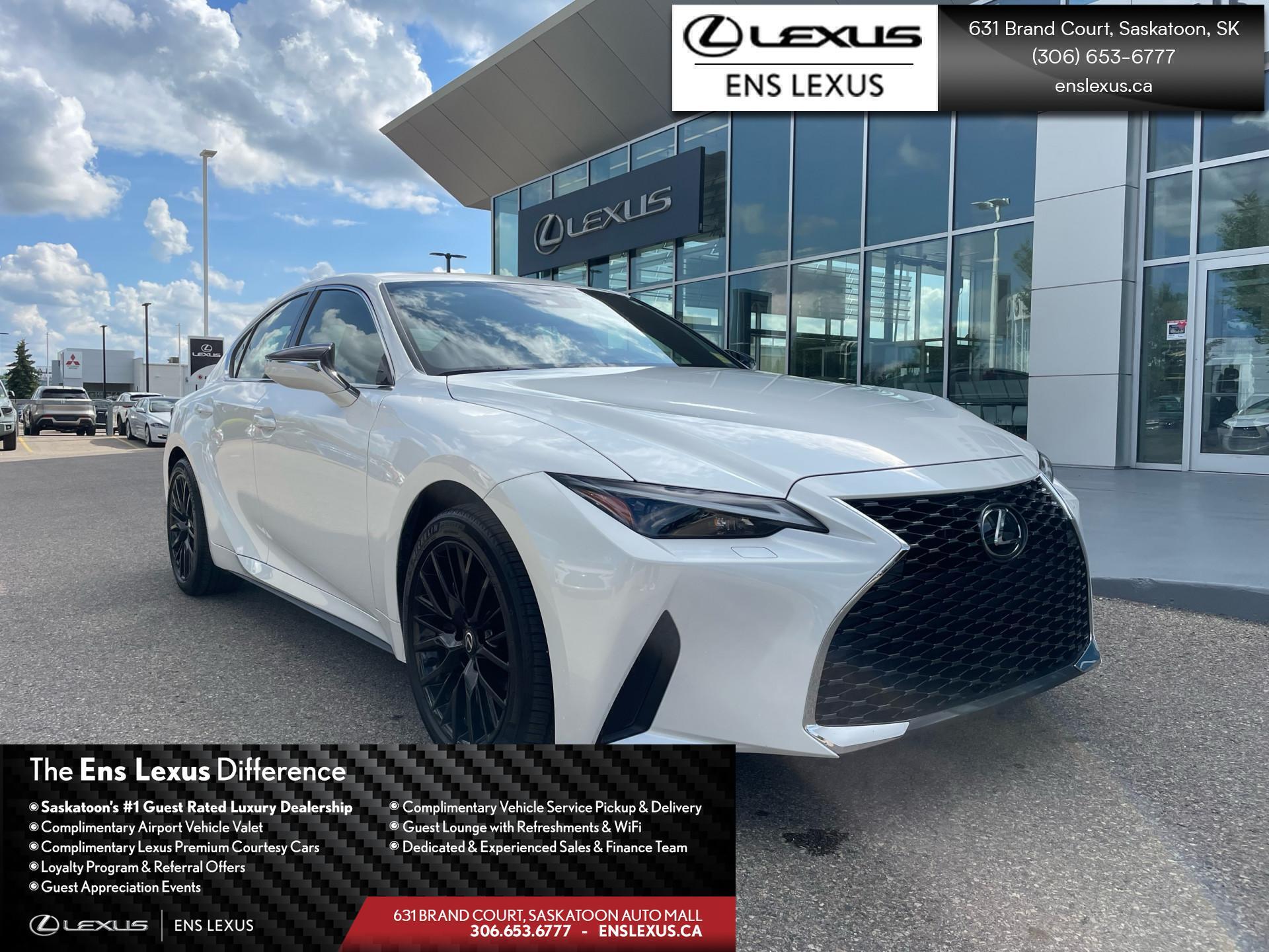 Lexus IS 2024