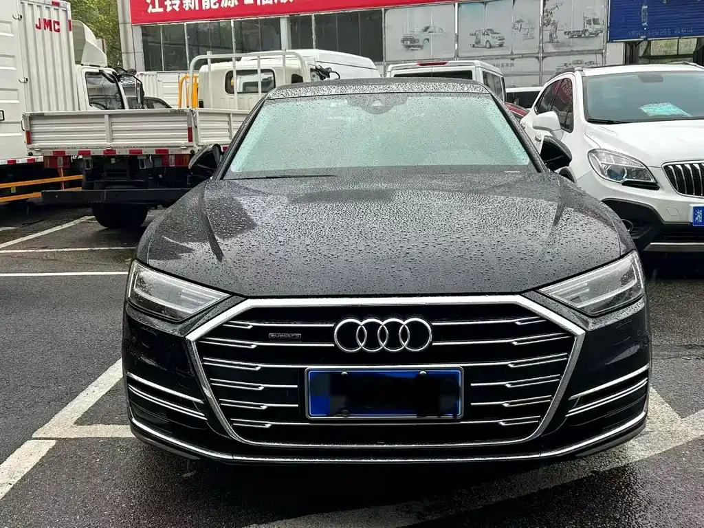Audi A8 2021