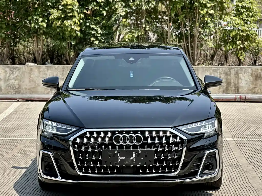 Audi A8 2023