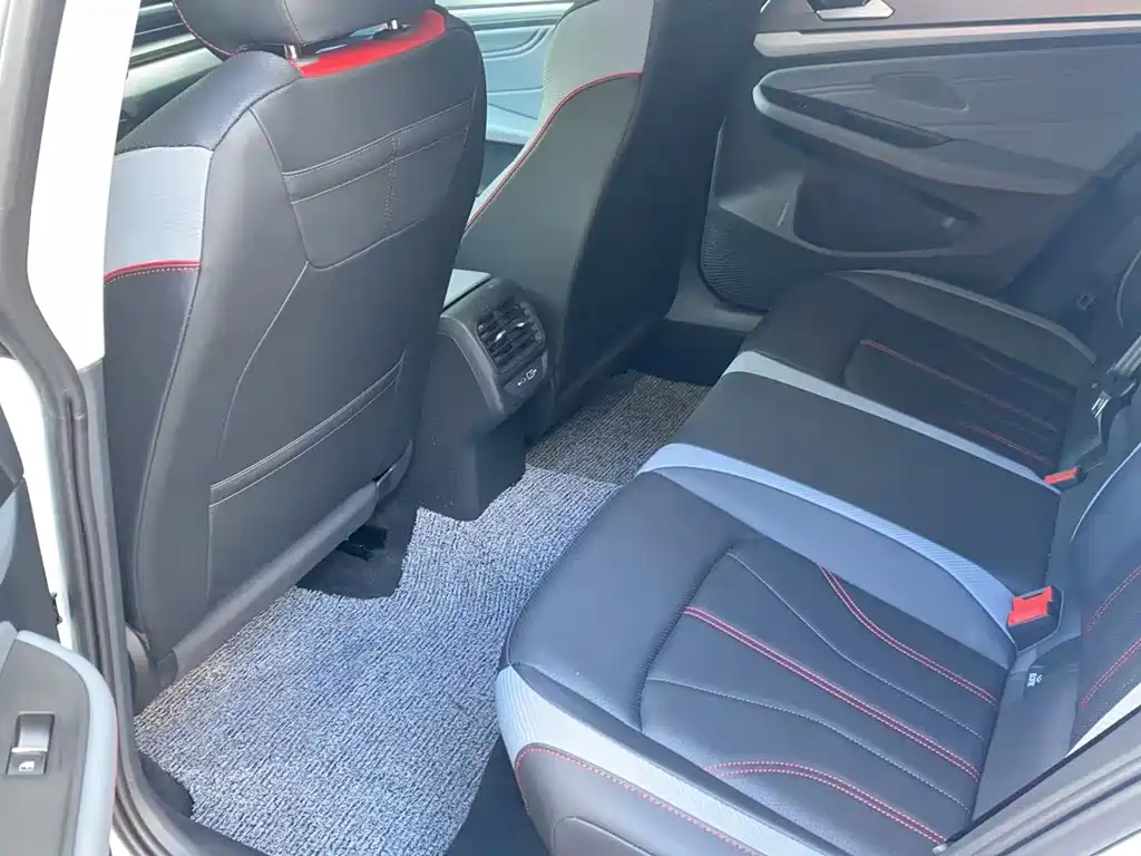 Volkswagen Lamando 2025