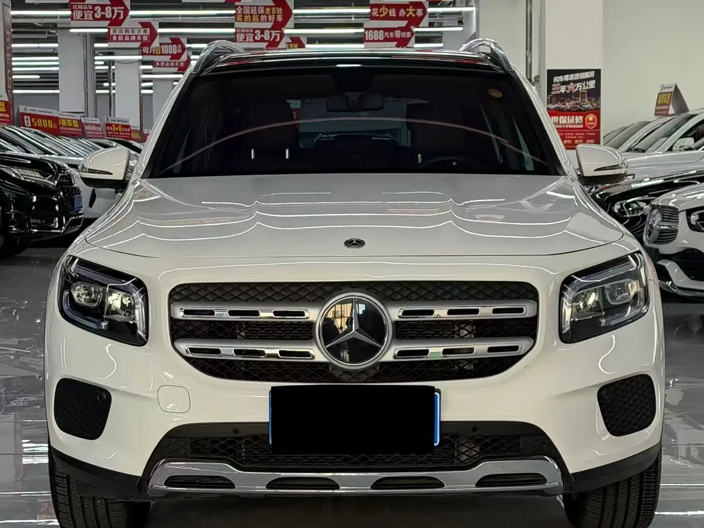 Mercedes-Benz GLB 2021