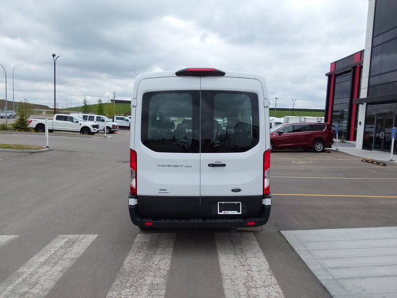 Ford Transit 2023