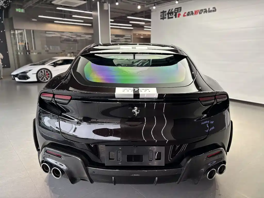 Ferrari Purosangue 2025
