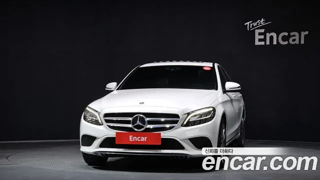 Mercedes-Benz C-Класс 2020