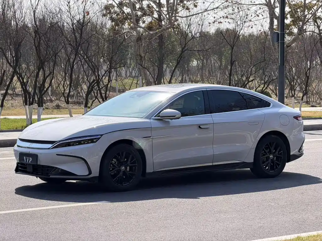 BYD Han 2024
