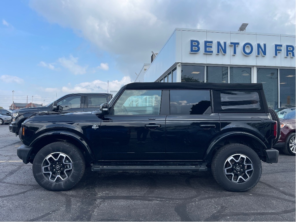 Ford Bronco 2022