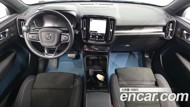Volvo C40 2022
