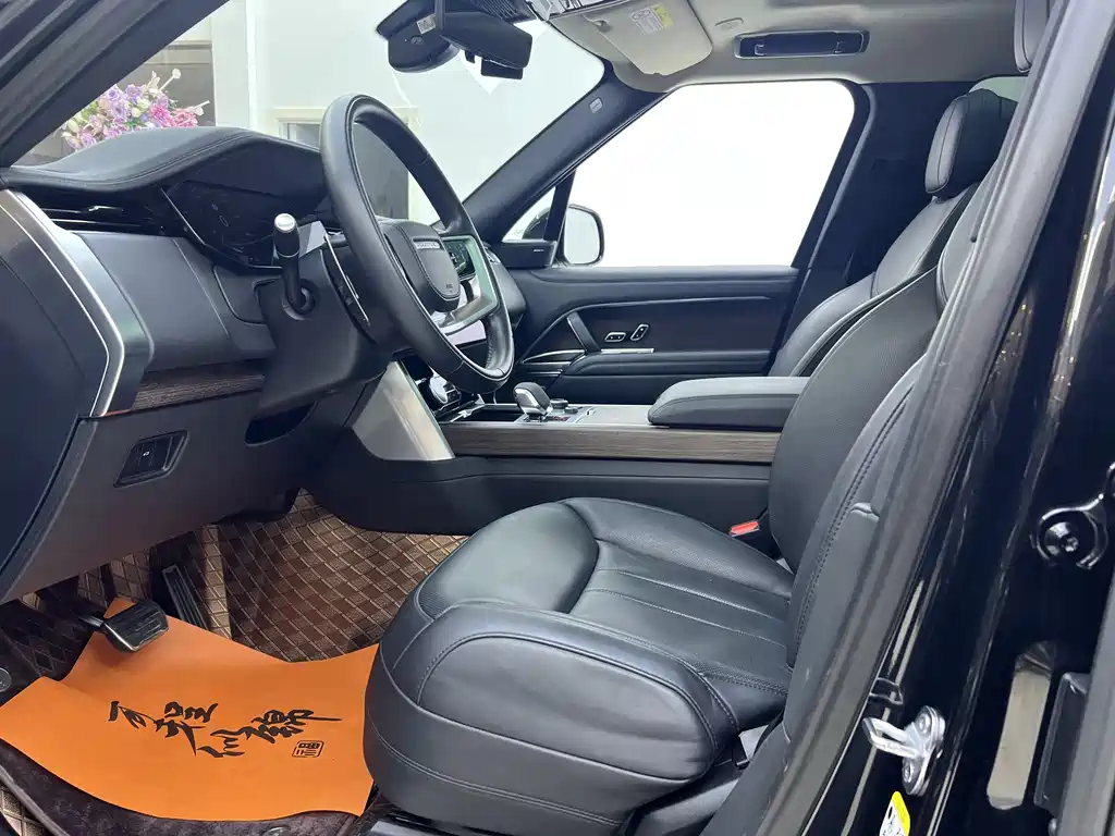 Land Rover Range Rover 2023