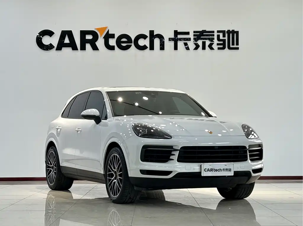 Porsche Cayenne 2022