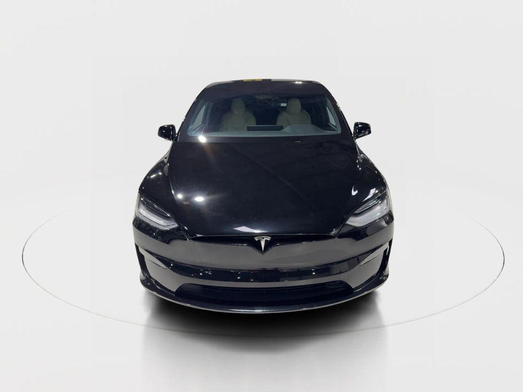 Tesla Model X 2022