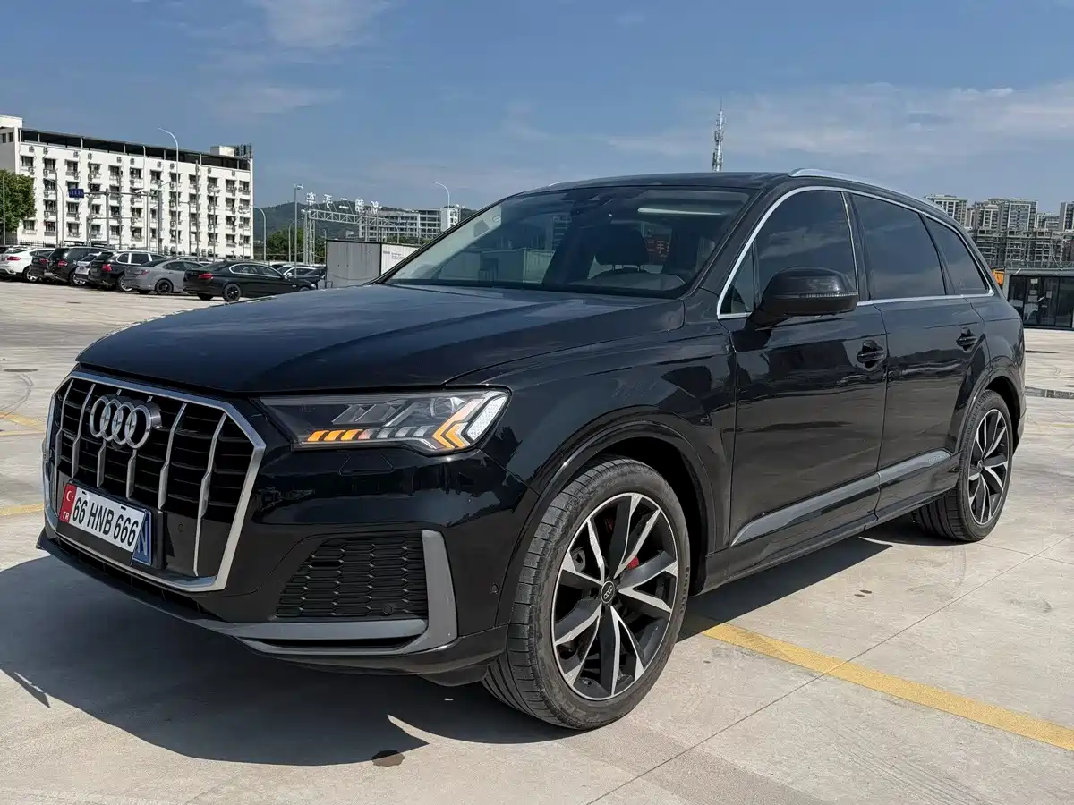 Audi Q7 2024
