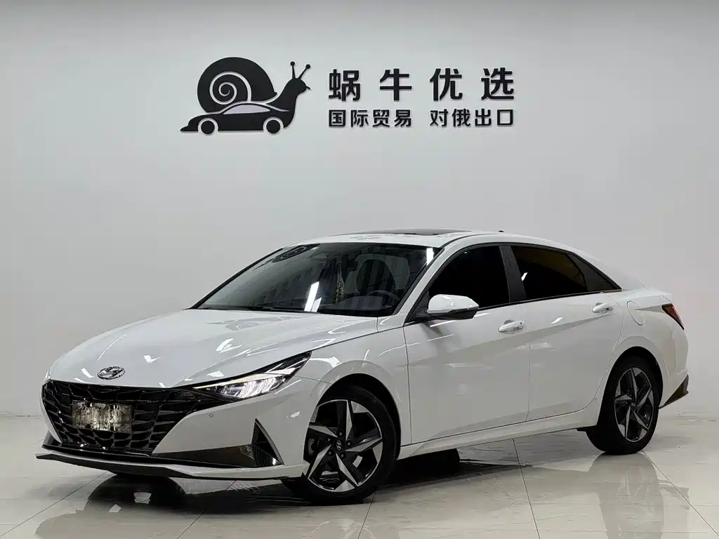 Hyundai Elantra 2023