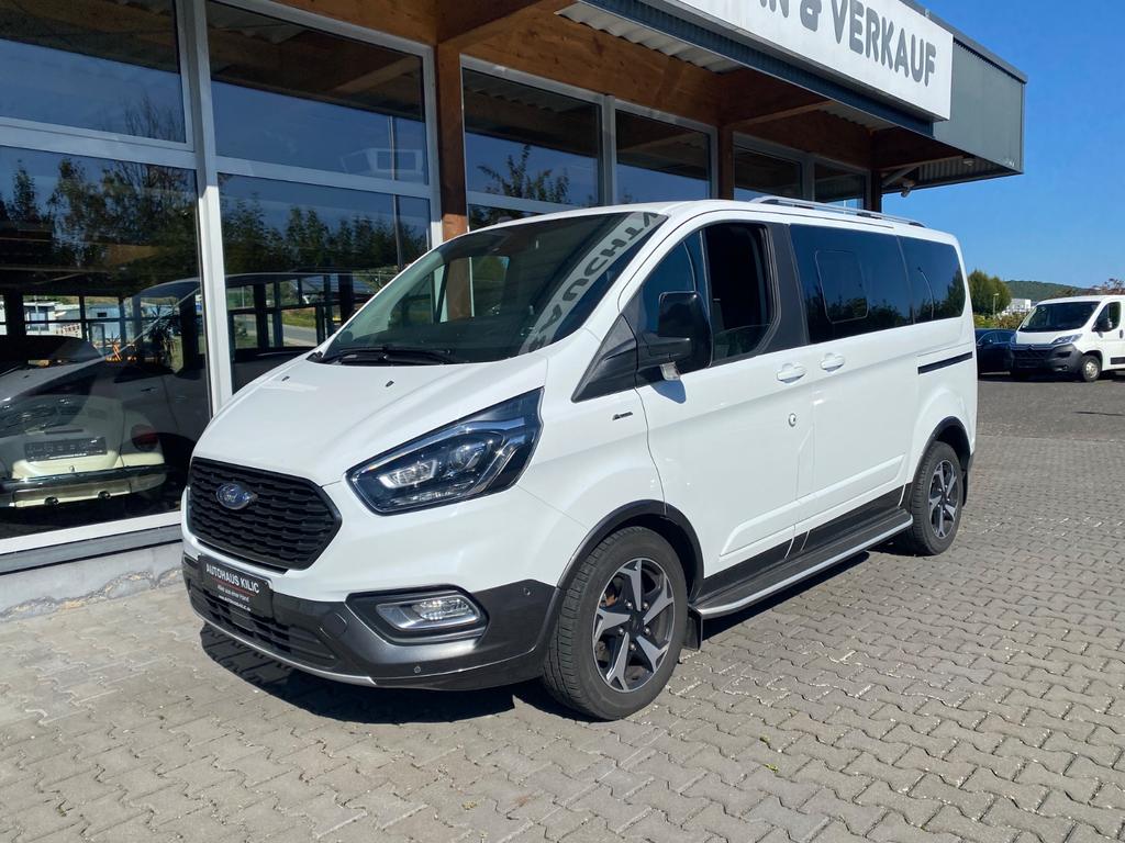 Ford Tourneo Custom 2022